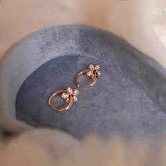 Full Diamond Flower Earrings Women's High-grade Sense Niche Gentle Sweet Decoration