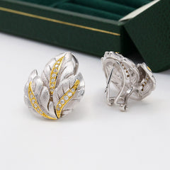 Luxury Craftsmanship Leaf Separation Hollow Earrings
