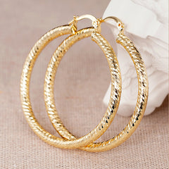 Ear Clip Female Geometric Ring Design