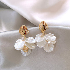 Fashion All-matching Elegant Flower Stud Earrings