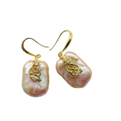 Natural Purple Baroque Pearl Inlaid Flower Copper Plating 18K Real Gold Earrings