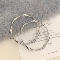 Twisted Ear Ring Metal Cold Style Textured Circle Ear Clip Fashionable Earrings