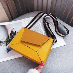 Fashionable Women's PU Leather Shoulder Bag with Chain