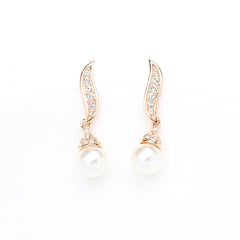 Classic Elegant Graceful Gold-plated Two-color Artificial Pearl Earrings