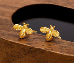 S925 Silver Fashion Simple Little Bee Ear Studs Light Luxury Personality