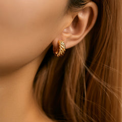 Retro Hong Kong Style Gold Color Retaining Earrings Plated 18K Real